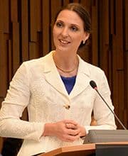 Valerie Holsboer, Vorstandsmitglied der Bundesagentur für Arbeit (BA)